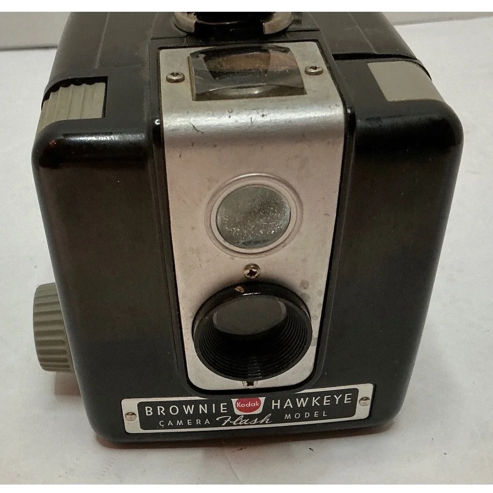 Kodak Vintage Brownie Hawkeye Flash Model Camera Bakelite Black MidCentury AS-IS